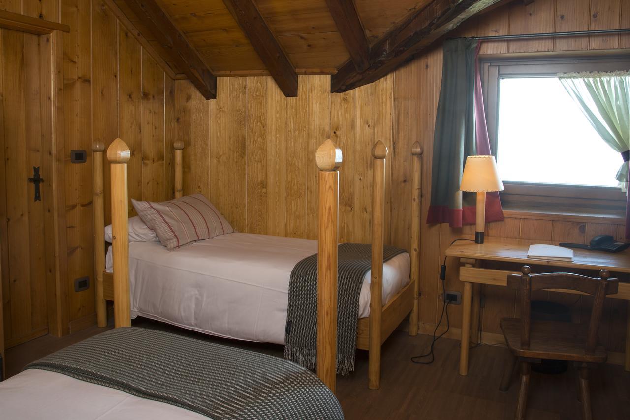 Albergo Ristorante Bucaneve Bielmonte Zimmer foto