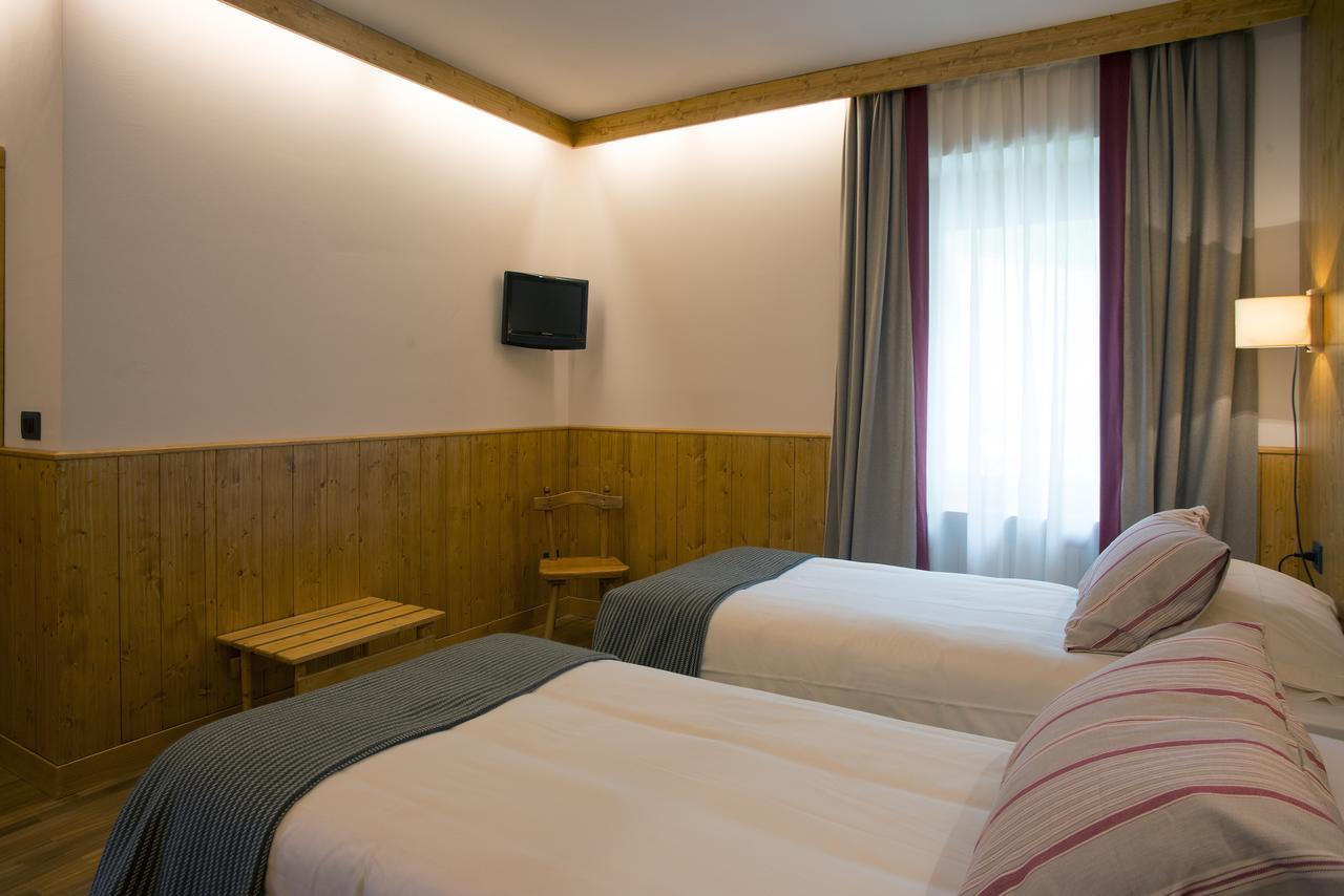 Albergo Ristorante Bucaneve Bielmonte Zimmer foto